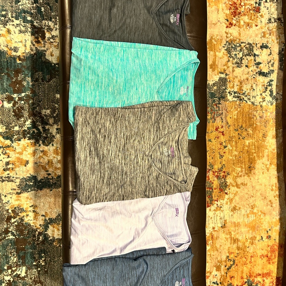 Set of 5 Heathered V-Neck T-Shirts